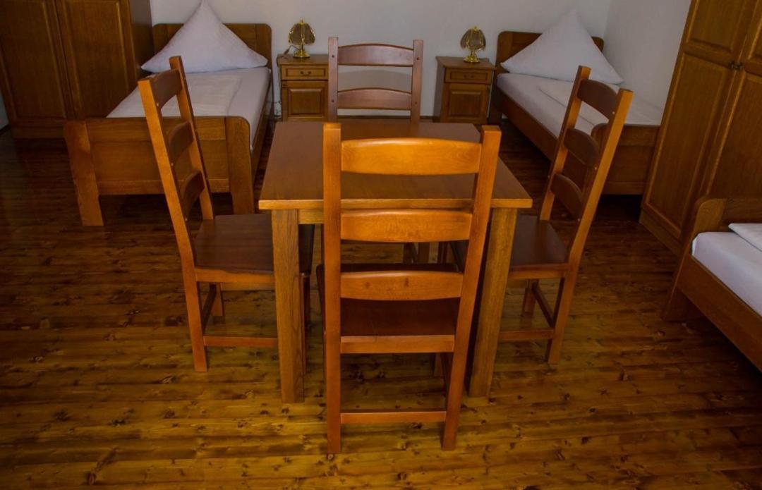Apartmán Kuca Za Odmor Poppke Fericanci Exteriér fotografie