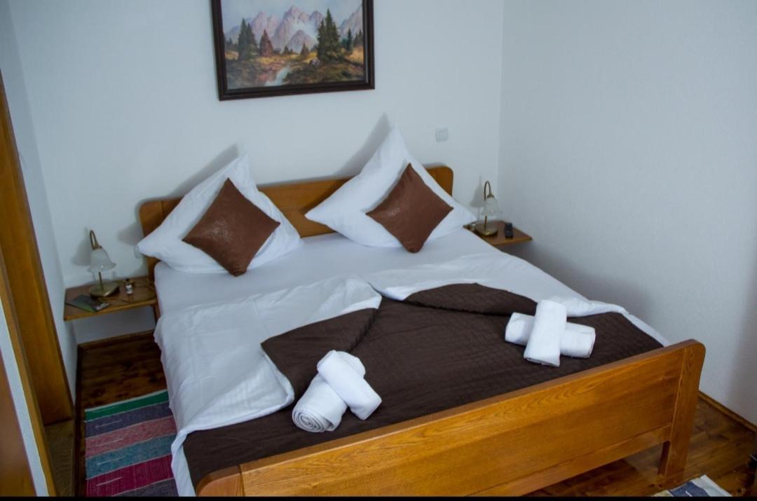 Apartmán Kuca Za Odmor Poppke Fericanci Exteriér fotografie